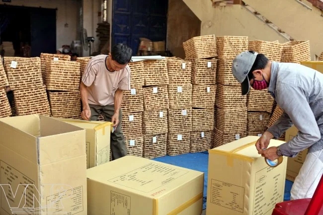 Một số dụng cụ đóng gói hàng thủ công mỹ nghệ cần có
