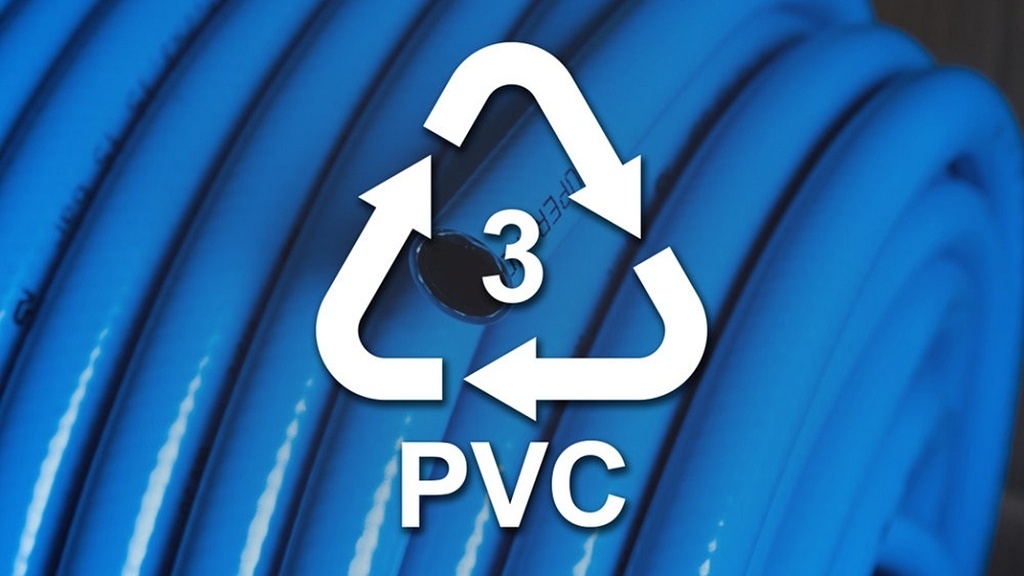 PVC thường được sử dụng trong ống nước, vật liệu xây dựng và đồ chơi