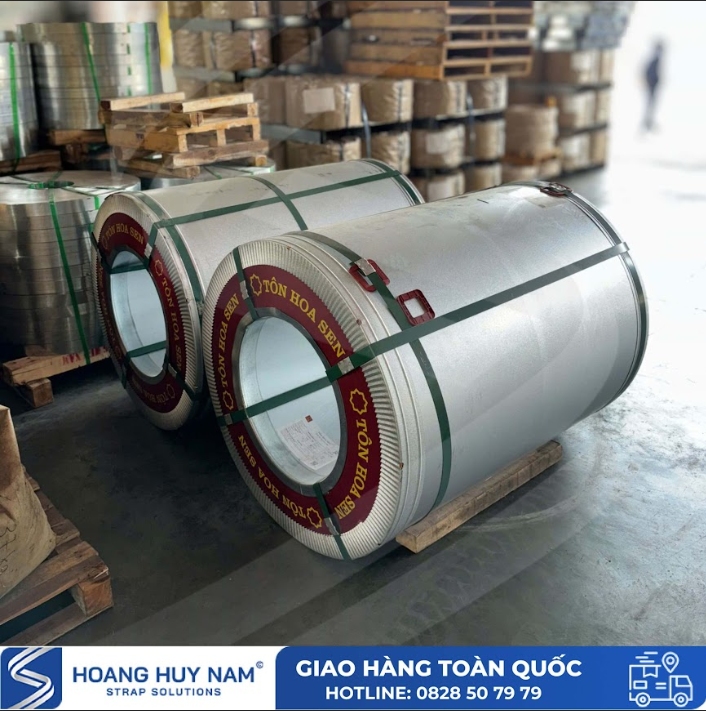 Ứng dụng thực tế của máy đóng đai tự động trong sản xuất lớn